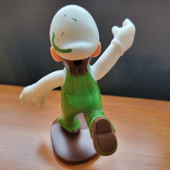 2 McDonald Happy Meal Toy Super Mario Invincible Luigi set nintendo 2017 2018 - Picture 3 of 11